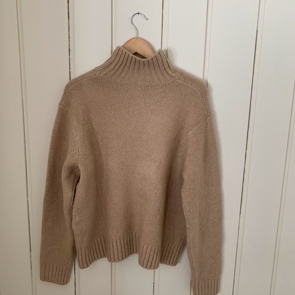 BNWT Roots Oversized Turtleneck Sweater in Camel: size medium - Picture 6 of 10